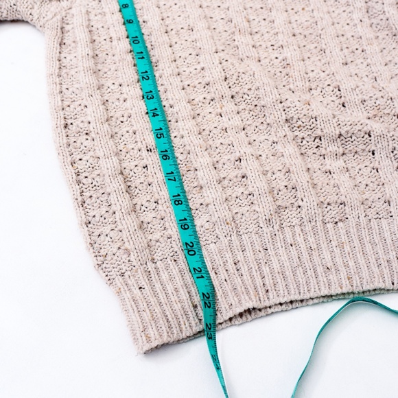 Unbranded Crochet Knit Women's Oatmeal Sweater with Feminine Detail - Picture 11 of 12